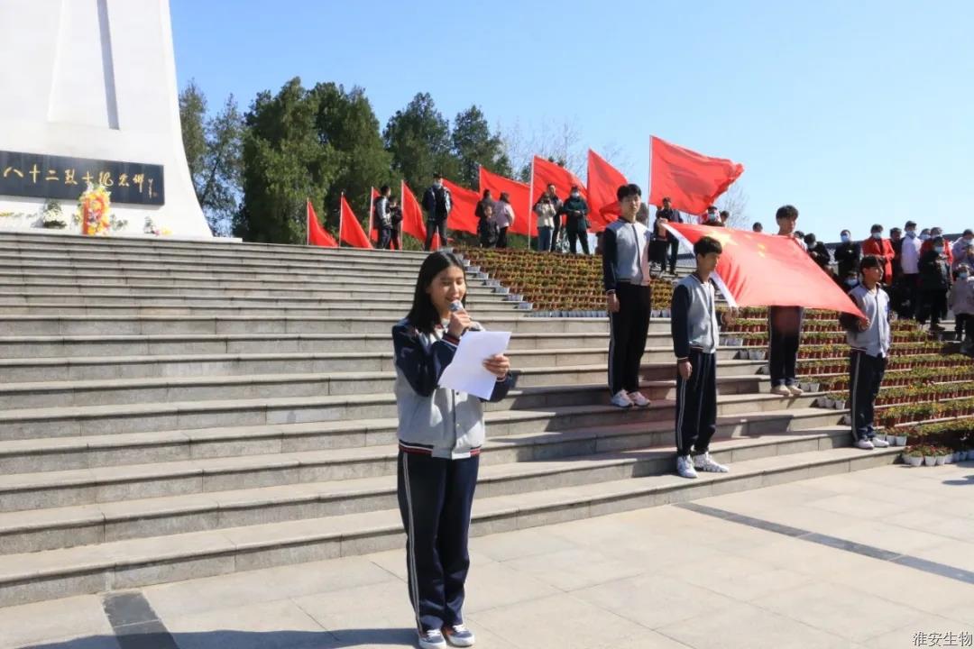 7.webp.jpg 7.webp.jpg